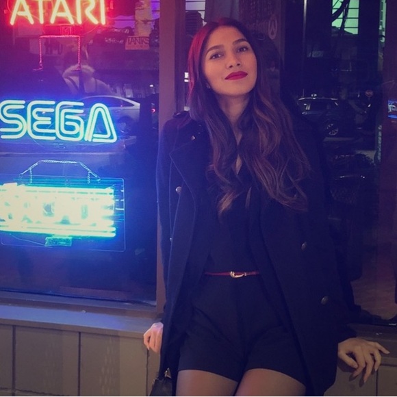 Meet your Posher, Sheila - Picture 1 of 1